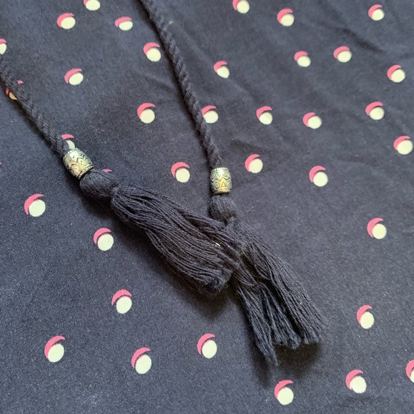 Small DR 2 blouse - Picture 4 of 5